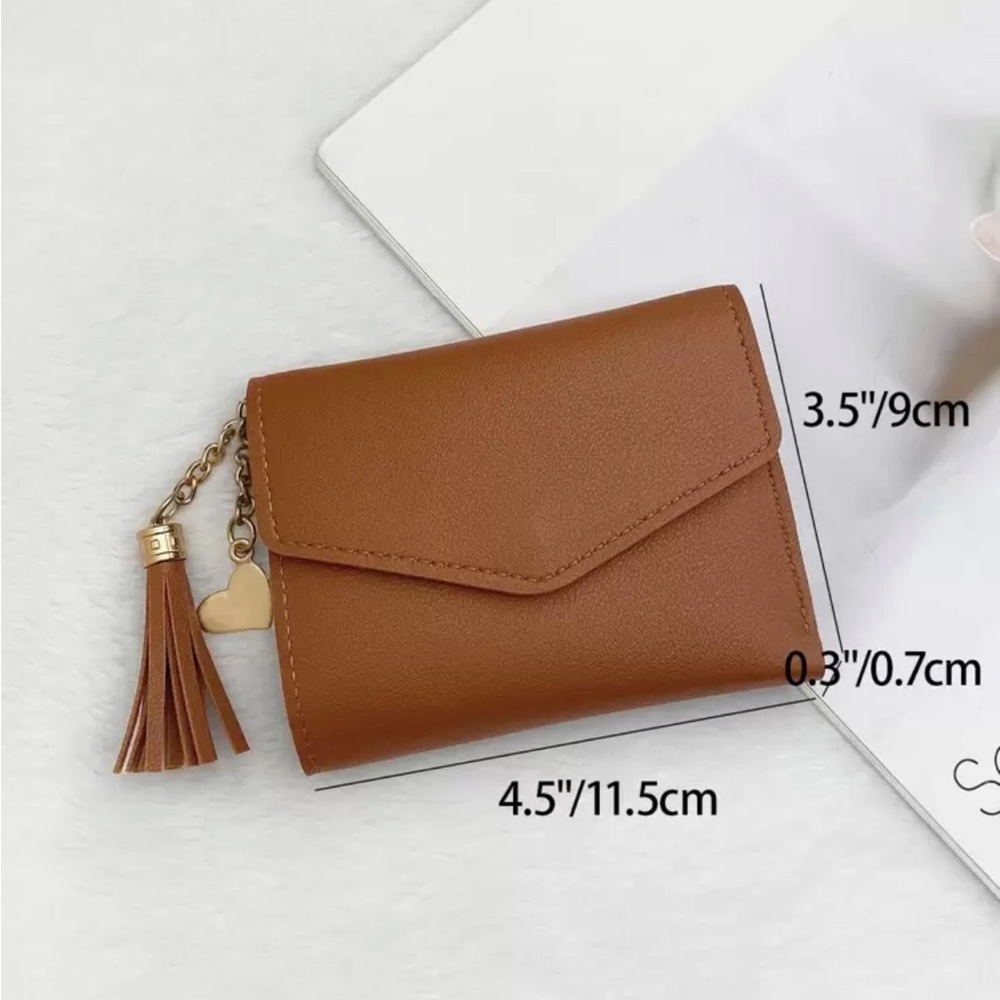 ⚠️Clearance Brown Heart And Tassel Wallet / Cardholder - Picture 3 of 4